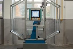 Charpyho kladivo LabTest CHK 450 J
